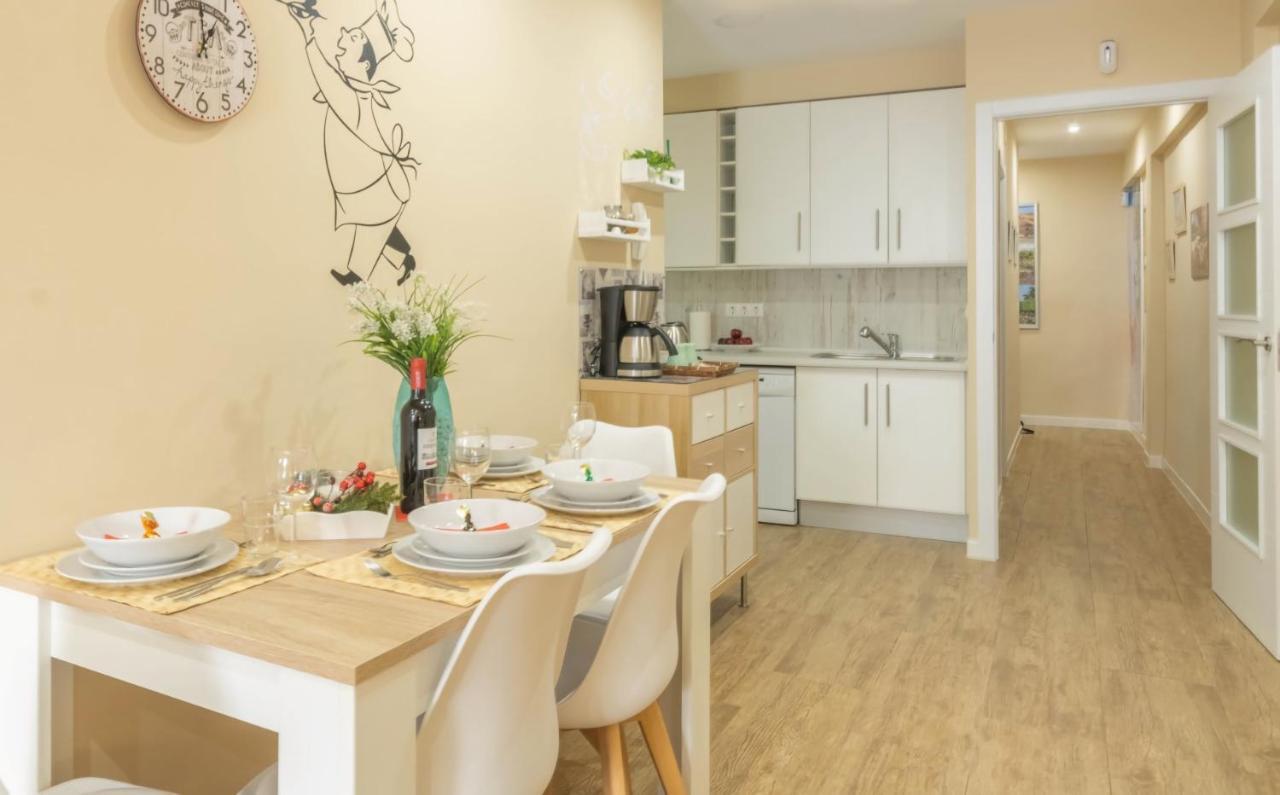 Apartamento Juani Centro Parking Y Wifi Gratis Córdoba Eksteriør billede